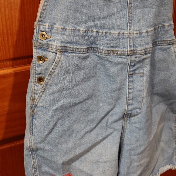 Target Pride Pastel Rainbow Queen Embroidered Shortalls Overall Shorts Medium - Picture 4 of 16